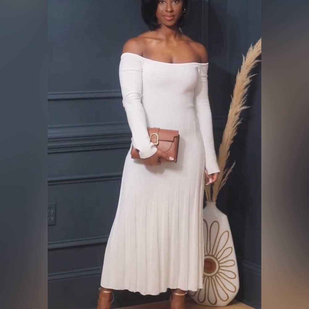 Emmeline Long Sleeve Rib Knot Midi Dress White